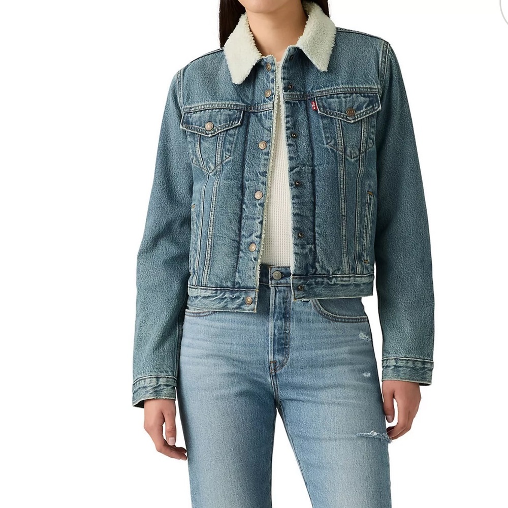 Levi's Women's Original Sherpa Trucker Denim Jacket